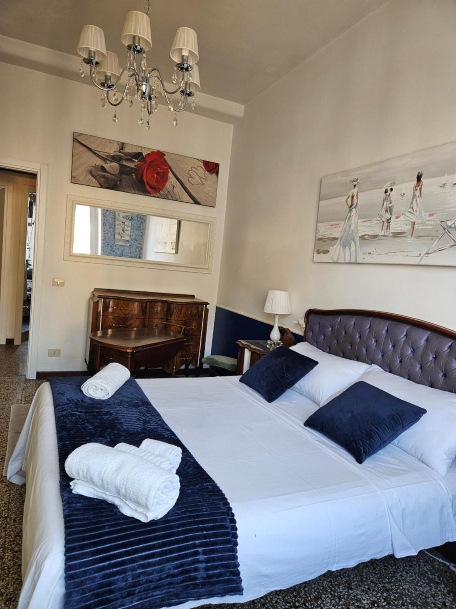 12 V Itali Hotel Rome Exterior photo