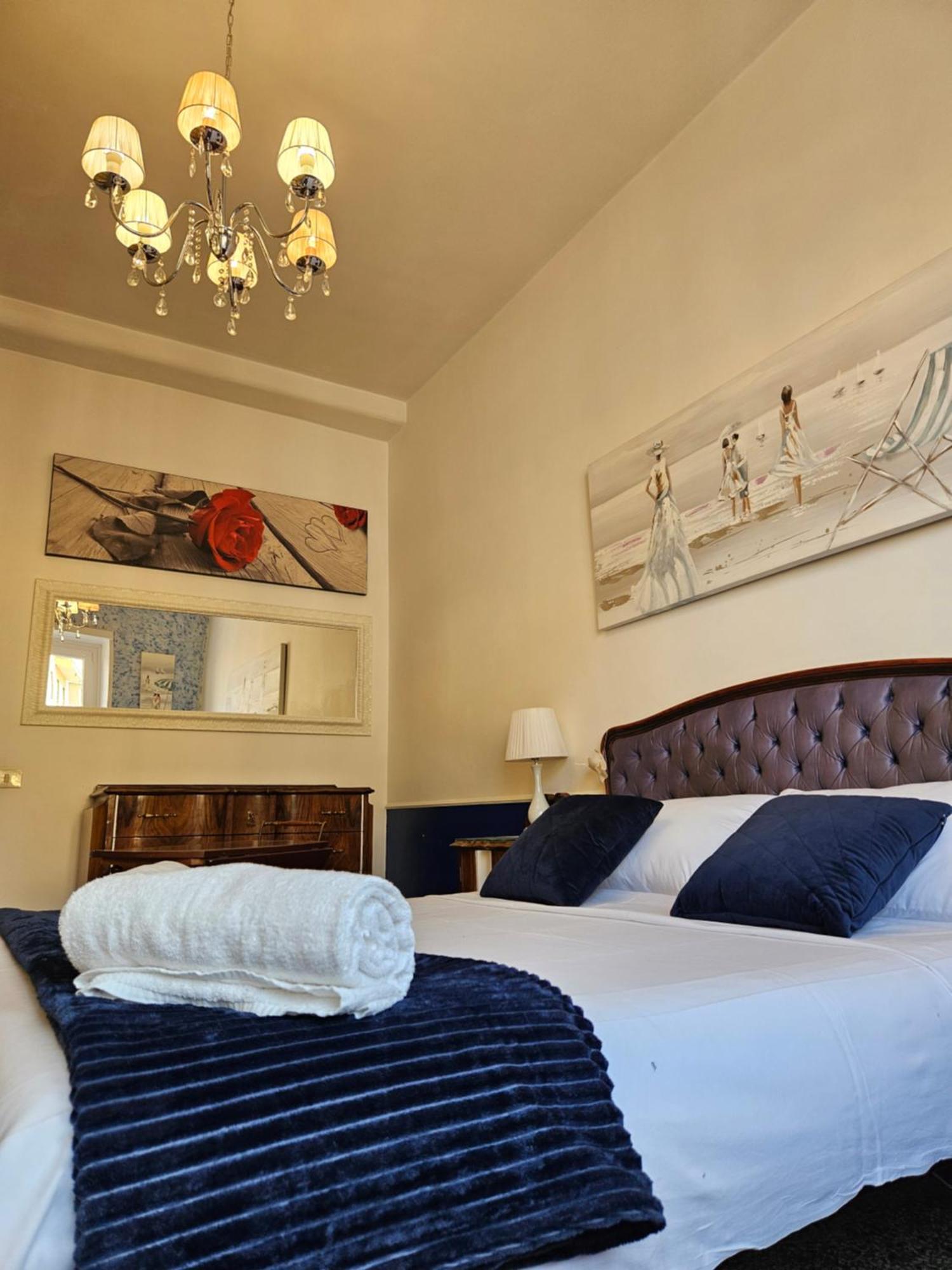 12 V Itali Hotel Rome Exterior photo